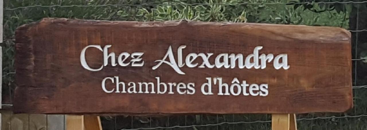 Chez Alexandra Bed & Breakfast Louchats ภายนอก รูปภาพ
